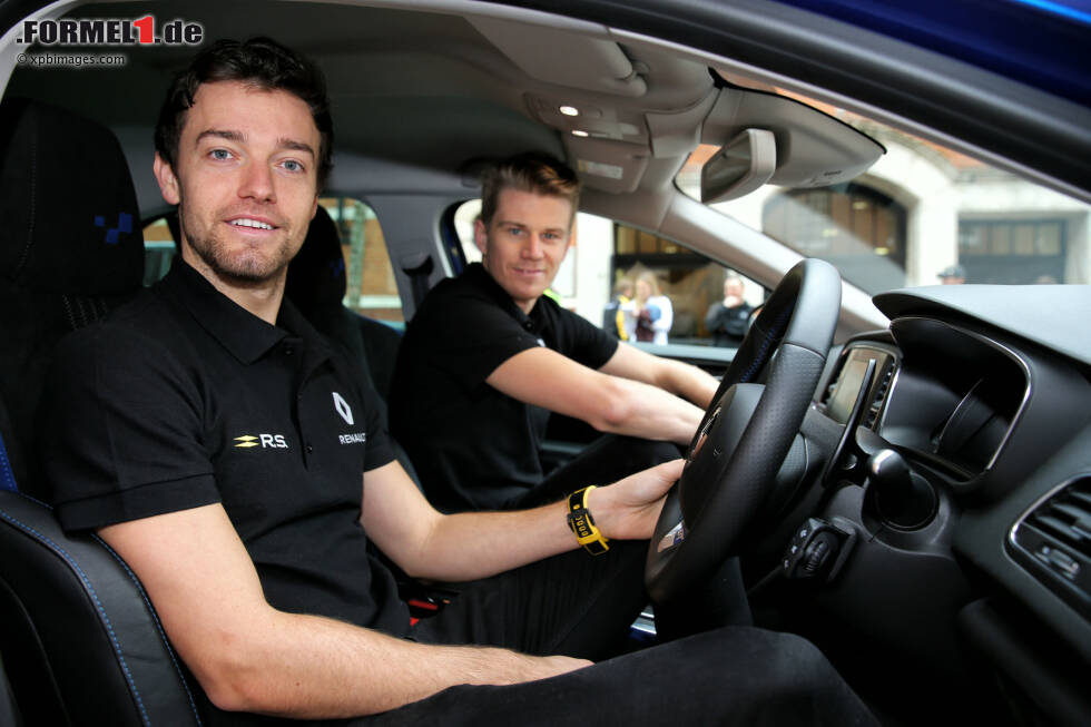 Foto zur News: Jolyon Palmer und Nico Hülkenberg (Renault)