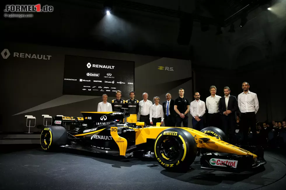 Foto zur News: Bob Bell, Nico Hülkenberg, Jolyon Palmer, Alain Prost, Sergei Sirotkin und Cyril Abiteboul