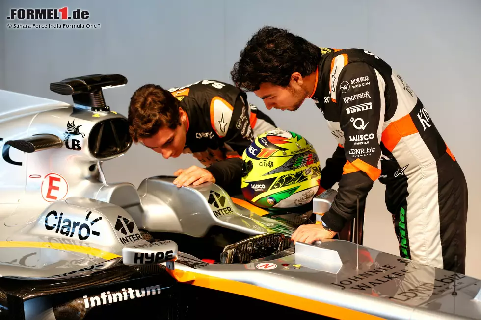 Foto zur News: Esteban Ocon (Force India) und Sergio Perez (Force India)