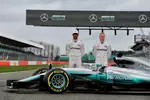 Foto zur News: Lewis Hamilton (Mercedes) und Valtteri Bottas (Mercedes)