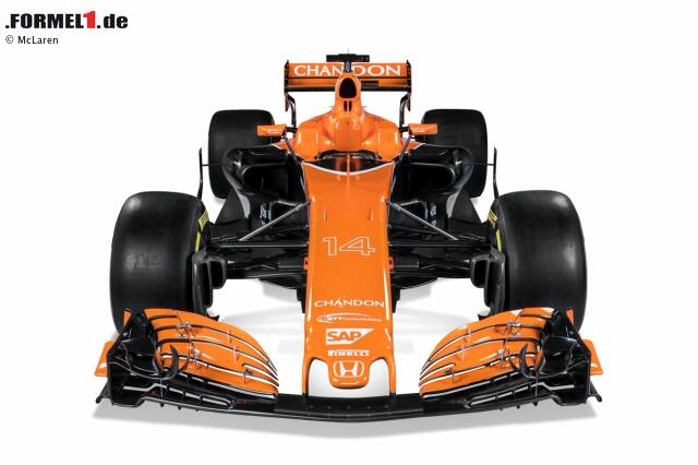Foto zur News: Der große Daumen an der Nase und der V-förmige Frontflügel sind keine Überraschung. Die hoch angebrachten Querlenker erinnern an den Mercedes F1 W08.