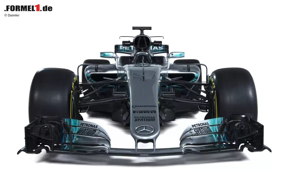 Foto zur News: Mercedes F1 W08 im Studio