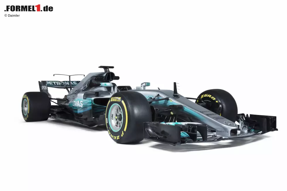 Foto zur News: Mercedes F1 W08 im Studio