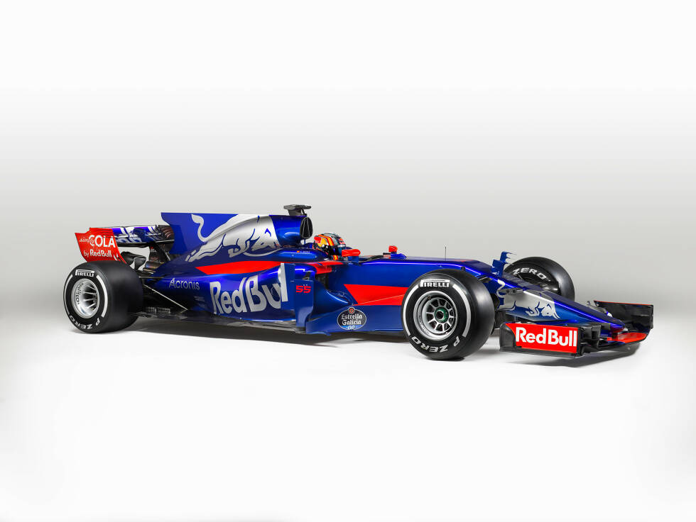 Foto zur News: Das Auffälligste dürfte die neue Lackierung sein: Der STR12 erinnert farblich stark an die berühmte Getränkedose aus dem Hause Red Bull