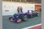 Foto zur News: Carlos Sainz und Daniil Kwjat (Toro Rosso)