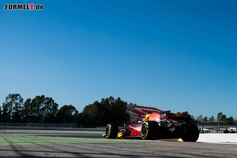 Foto zur News: Red Bull möchte mit umfangreichen Änderungen für einen Dreikampf sorgen. Hier ein Rückblick auf das Rennen 2016...