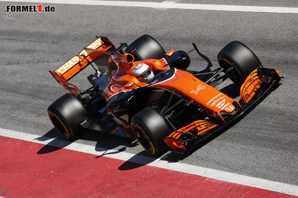 Foto zur News: Fernando Alonso (McLaren)