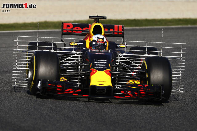 Foto zur News: Daniel Ricciardo und Red Bull zeigten ein Lebenszeichen. Nach Abschluss der Aeromessungen drehte der Australier auf und kam bis auf 0,174 Sekunden an die Zeit von Massa heran.