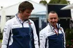 Foto zur News: Rob Smedley und Paddy Lowe (Williams)