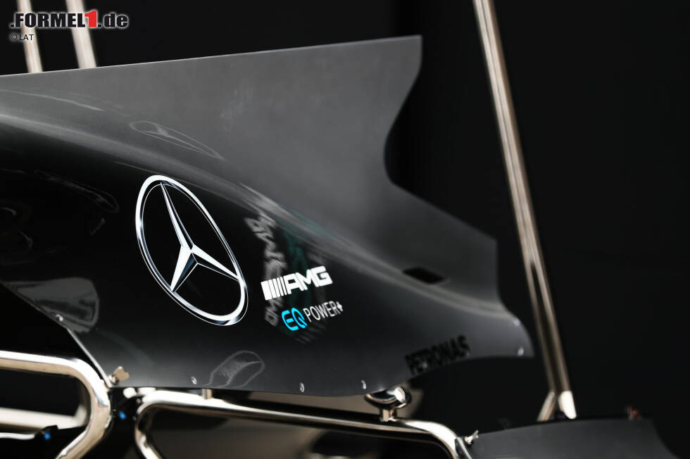 Foto zur News: Mercedes-Flosse