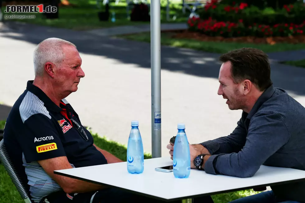 Foto zur News: John Booth und Christian Horner