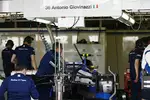 Foto zur News: Startverzicht: Pascal Wehrlein lässt Antonio Giovinazzi (Sauber) den Vortritt