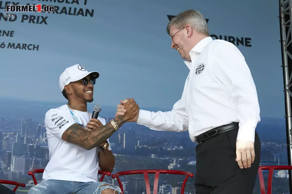 Foto zur News: Lewis Hamilton (Mercedes) und Ross Brawn