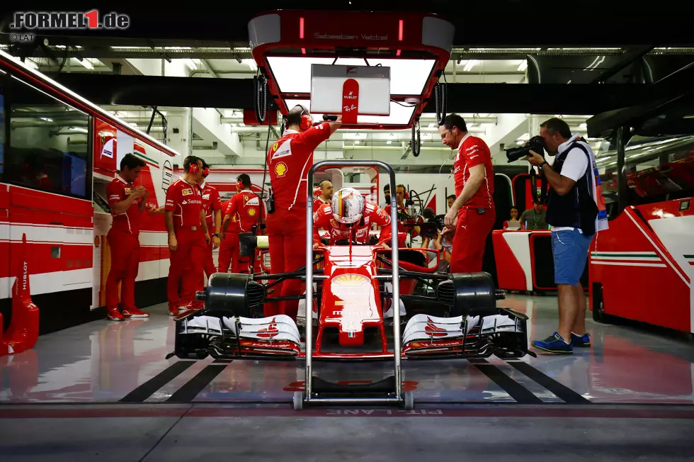 Foto zur News: Sebastian Vettel (Ferrari)