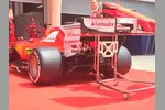 Foto zur News: Ferrari SF70H: In Bahrain gibt es Gerüchte über einen flexiblen Unterboden