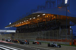 Foto zur News: Valtteri Bottas (Mercedes), Sebastian Vettel (Ferrari) und Lewis Hamilton (Mercedes)