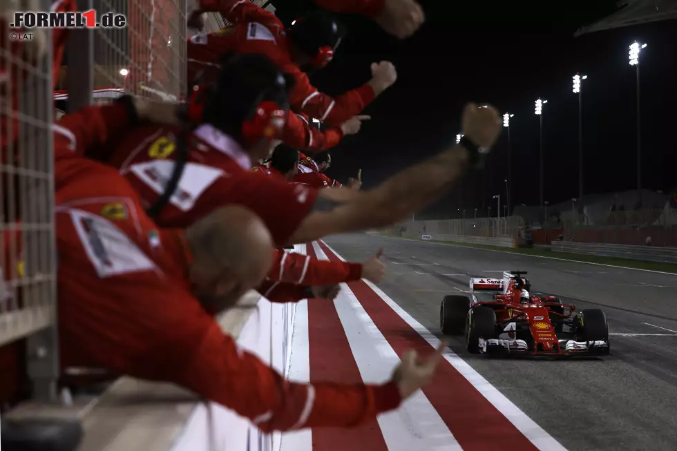 Foto zur News: Sebastian Vettel (Ferrari)