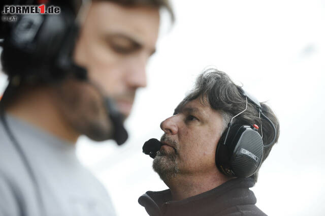 Foto zur News: Fernando Alonso (McLaren) und Michael Andretti