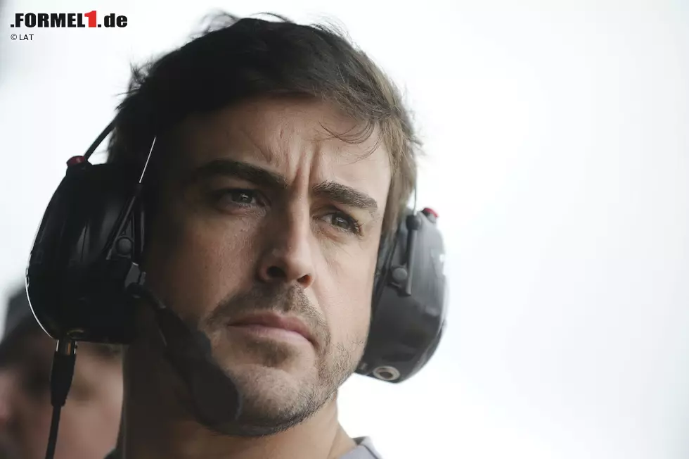 Foto zur News: Fernando Alonso (McLaren)