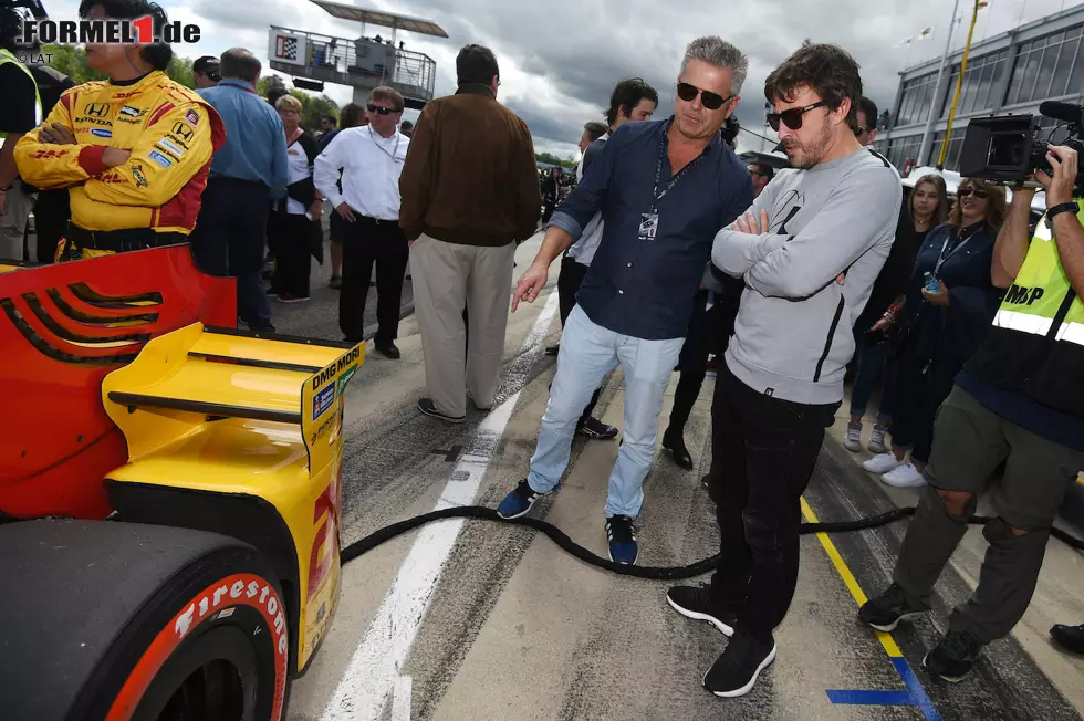 Foto zur News: Gil de Ferran und Fernando Alonso (McLaren)