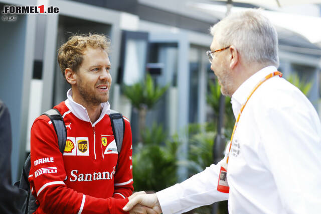 Foto zur News: Formel-1-Live-Ticker: Rennt Alonso die Zeit davon?