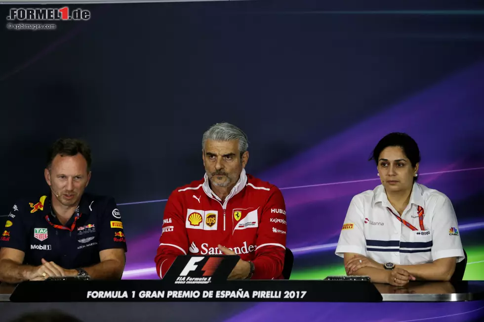 Foto zur News: Christian Horner, Maurizio Arrivabene und Monisha Kaltenborn