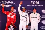 Foto zur News: Sebastian Vettel (Ferrari), Lewis Hamilton (Mercedes) und Valtteri Bottas (Mercedes)