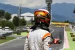 Foto zur News: Stoffel Vandoorne (McLaren) und Fernando Alonso (McLaren)