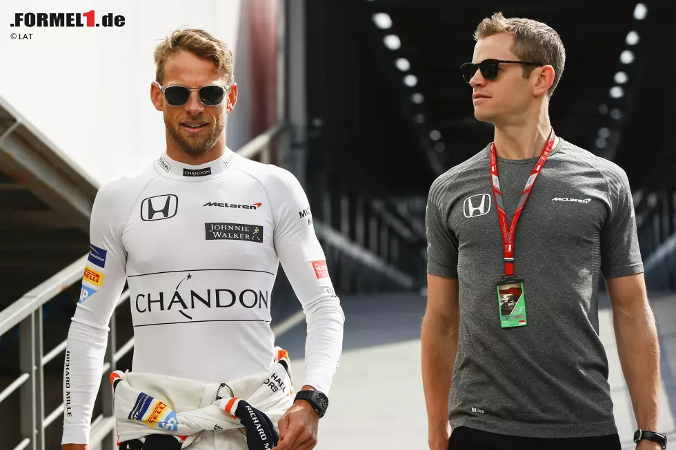 Foto zur News: Jenson Button (McLaren)