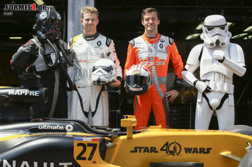 Foto zur News: Nico Hülkenberg (Renault) und Jolyon Palmer (Renault)