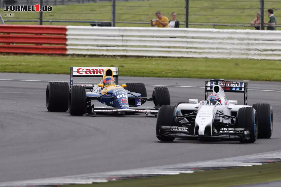 Foto zur News: Paul di Resta und Karun Chandhok