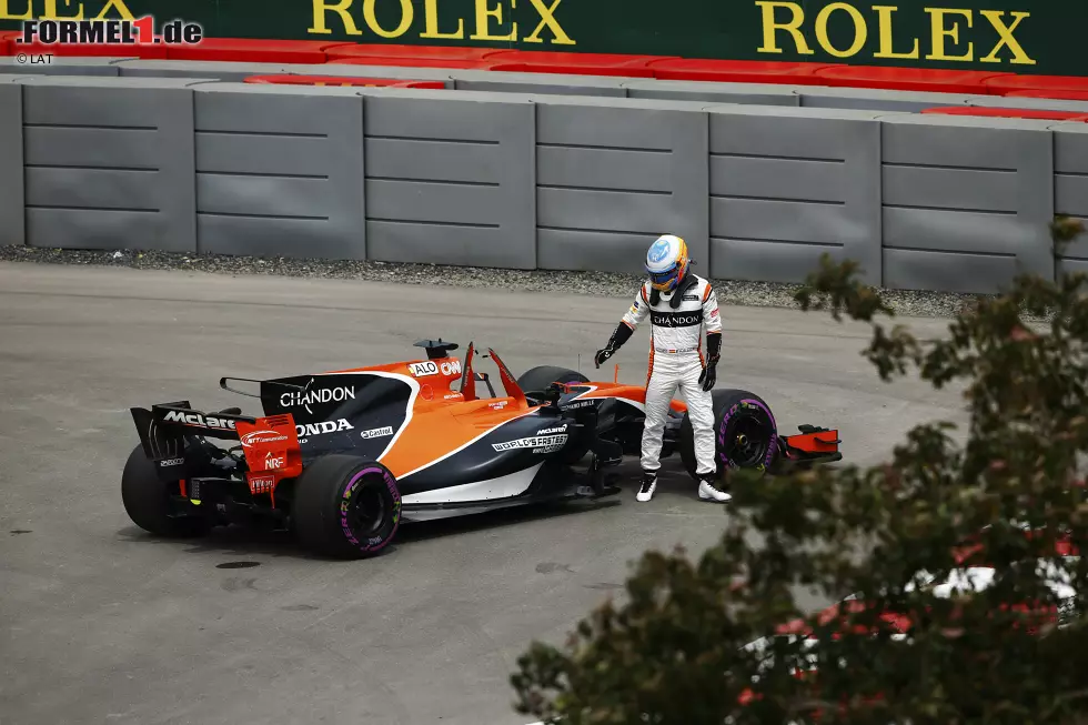 Foto zur News: Fernando Alonso (McLaren)