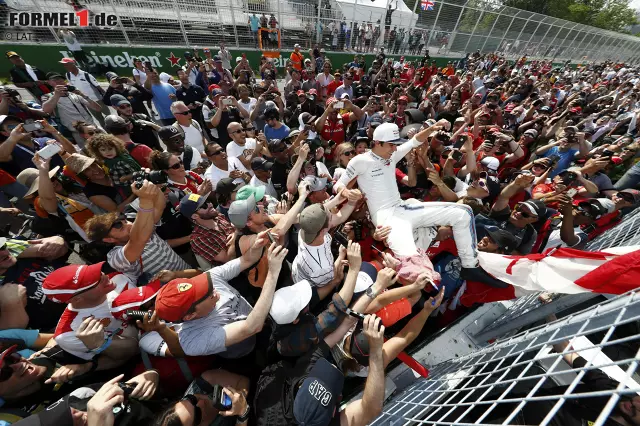 Foto zur News: Wie ein Sieg: Lance Stroll lässt sich für seine ersten WM-Punkte feiern.