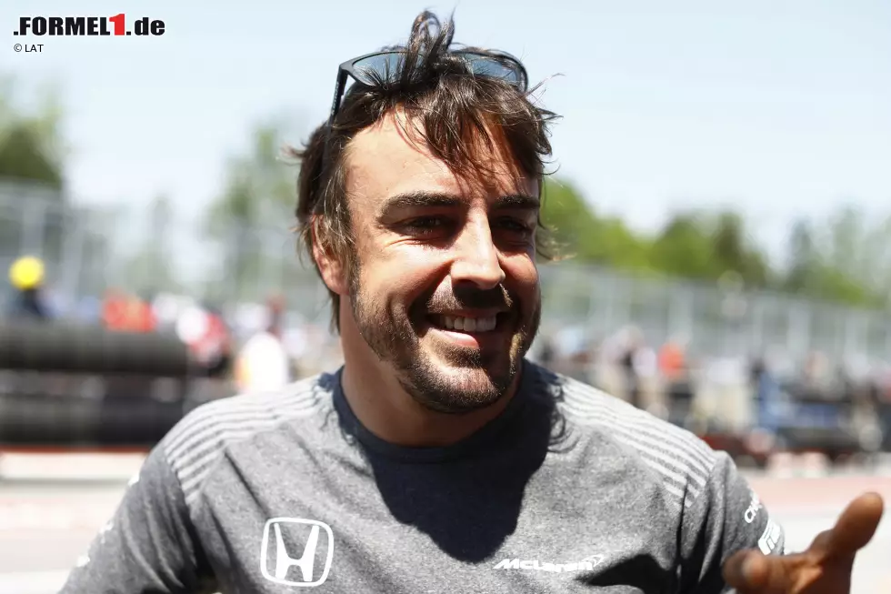 Foto zur News: Fernando Alonso (McLaren)