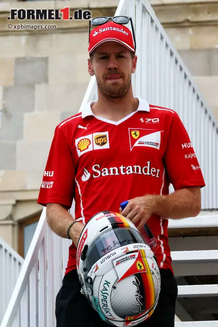 Foto zur News: Sebastian Vettel (Ferrari)