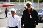 Foto zur News: Bernie Ecclestone und Flavio Briatore