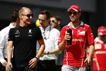 Foto zur News: Valtteri Bottas (Mercedes) und Sebastian Vettel (Ferrari)