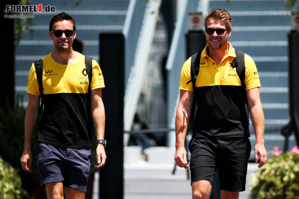 Foto zur News: Jolyon Palmer (Renault) und Jack Clarke