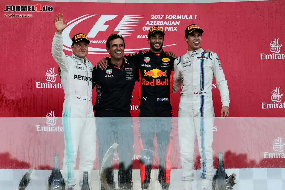 Foto zur News: Valtteri Bottas (Mercedes), Daniel Ricciardo (Red Bull) und Lance Stroll (Williams)