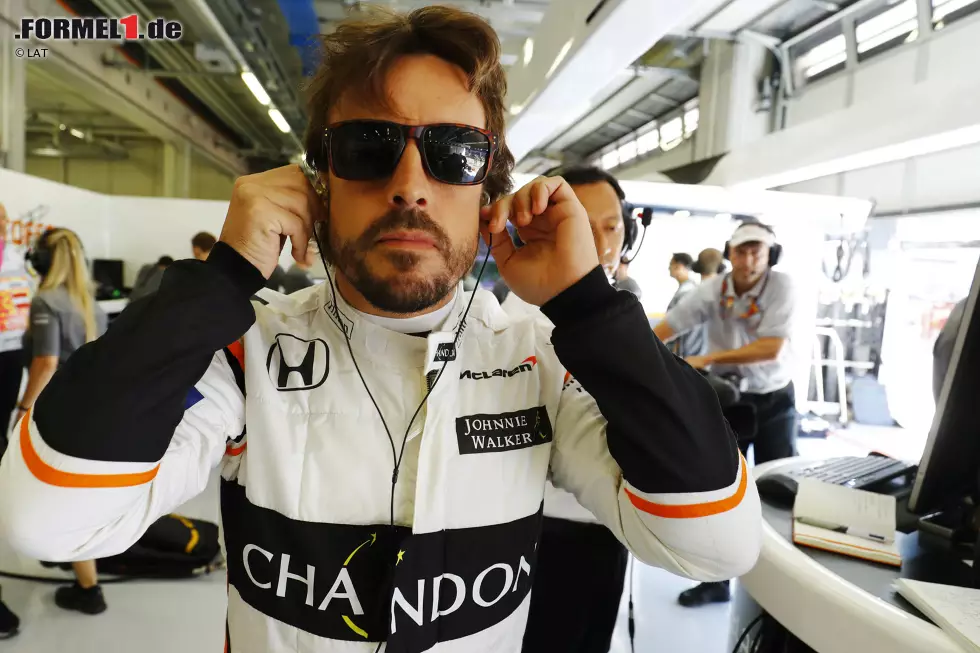 Foto zur News: Fernando Alonso (McLaren)