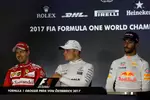 Foto zur News: Sebastian Vettel (Ferrari), Valtteri Bottas (Mercedes) und Daniel Ricciardo (Red Bull)