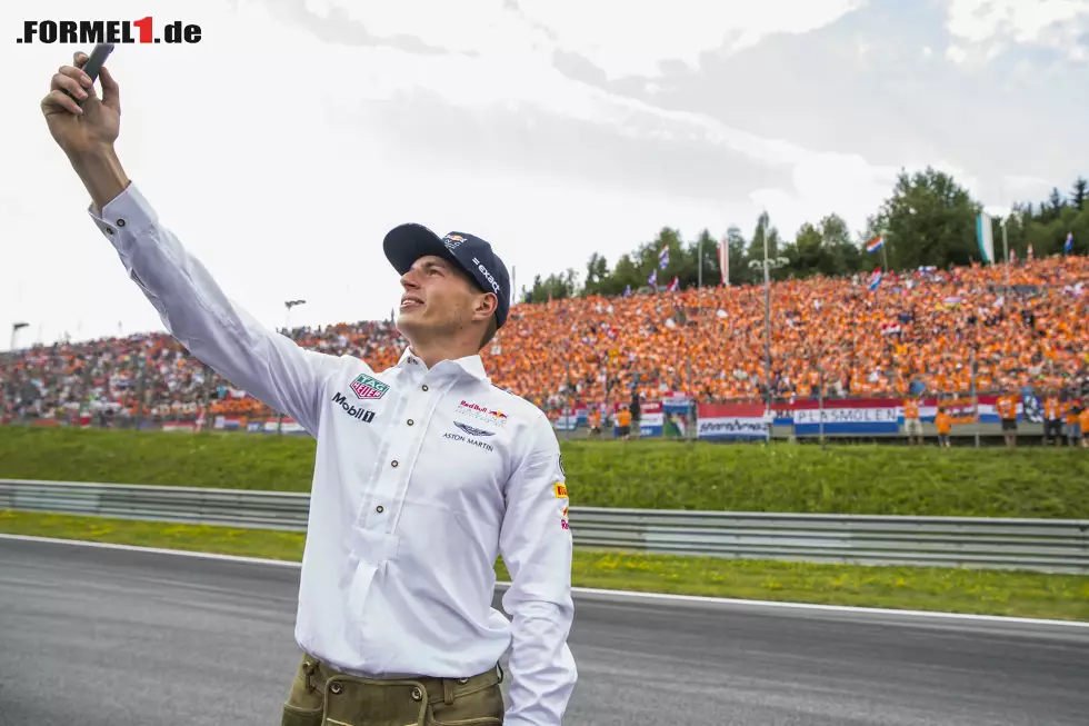 Foto zur News: Enttäuschung vor zehntausenden &amp;quot;Oranjes&amp;quot;: Max Verstappen in Spielberg. Klicken Sie sich jetzt durch die zehn besten Fotos des Rennens!