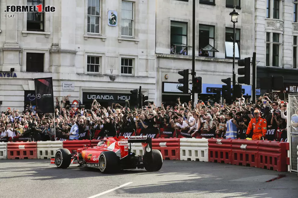 Foto zur News: Sebastian Vettel (Ferrari)