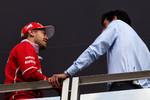 Foto zur News: Sebastian Vettel (Ferrari) und Mark Webber