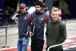 Foto zur News: Kevin Magnussen (Haas) und Antonio Giovinazzi