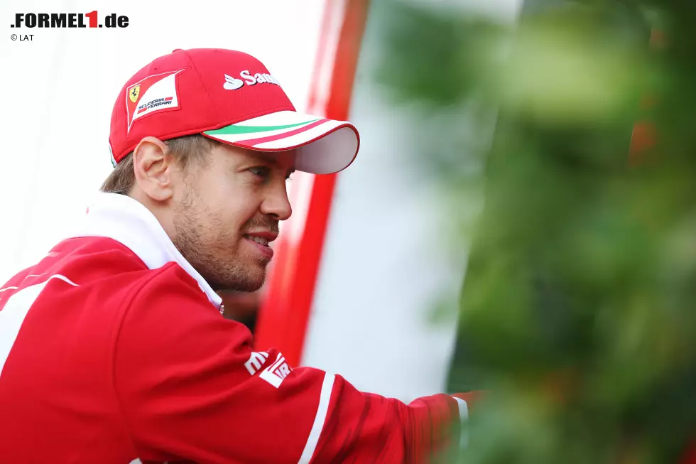 Foto zur News: Sebastian Vettel (Ferrari)