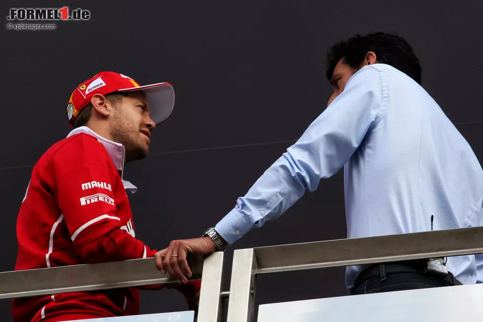 Foto zur News: Sebastian Vettel (Ferrari) und Mark Webber