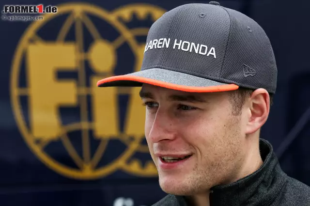 Stoffel Vandoorne (McLaren): "Die FIA hat viele Untersuchungen angestellt und verschiedene Lösungen getestet. Ich denke, aus ihrer Sicht war es die beste Lösung. Es ist keine große Überraschung, dass wir 2018 damit fahren werden." Foto zur News: Stoffel Vandoorne (McLaren): "Die FIA hat viele Untersuchungen angestellt und verschiedene Lösungen getestet. Ich denke, aus ihrer Sicht war es die beste Lösung. Es ist keine große Überraschung, dass wir 2018 damit fahren werden."