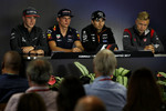 Foto zur News: Stoffel Vandoorne (McLaren), Max Verstappen (Red Bull), Sergio Perez (Force India) und Kevin Magnussen (Haas)