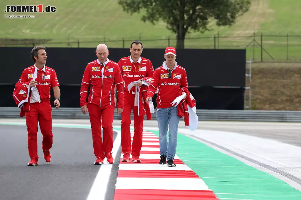 Foto zur News: Sebastian Vettel (Ferrari)